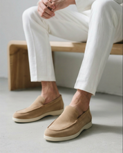 Old Money Suede Loafers — Elegância Sem Esforço